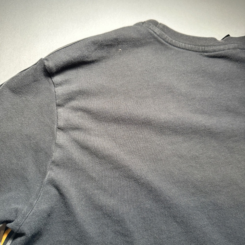 Nike Air Black T-Shirt Gold Striped Trim Track Shirt Top XL BV3068-010 - Picture 11 of 15